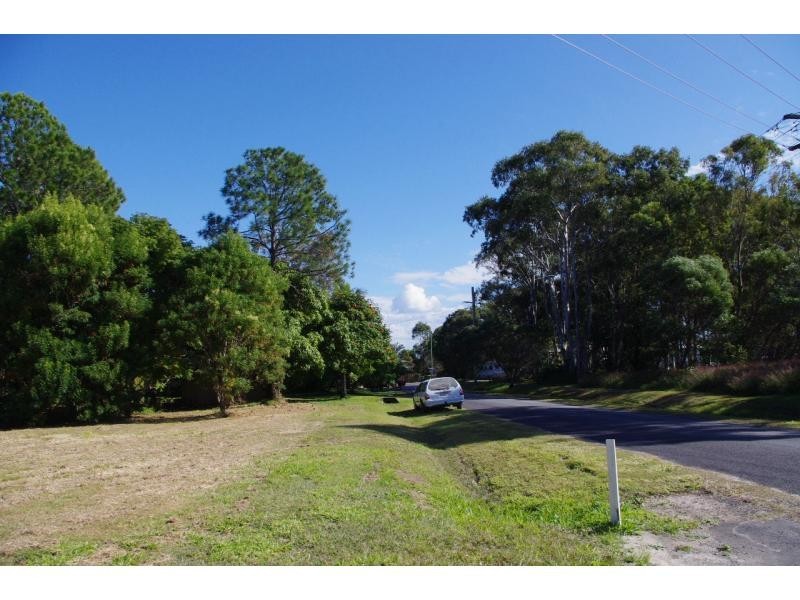 34 Hamilton Parade, Macleay Island QLD 4184