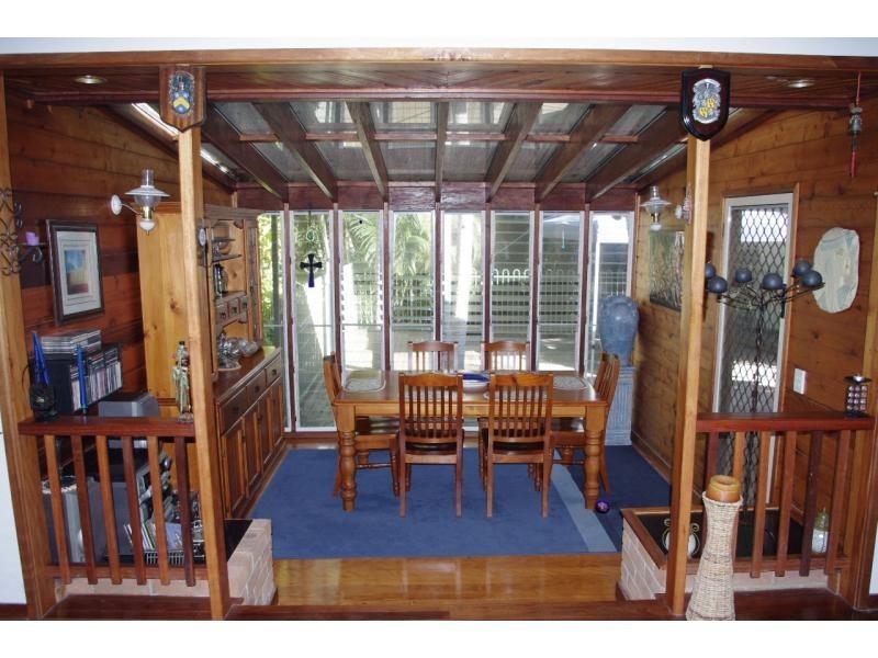 16 Mango Crescent, Macleay Island QLD 4184