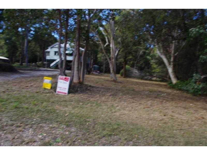 12 President Terrace, Macleay Island QLD 4184