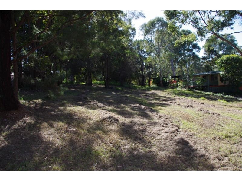 33 Southsea Terrace, Macleay Island QLD 4184