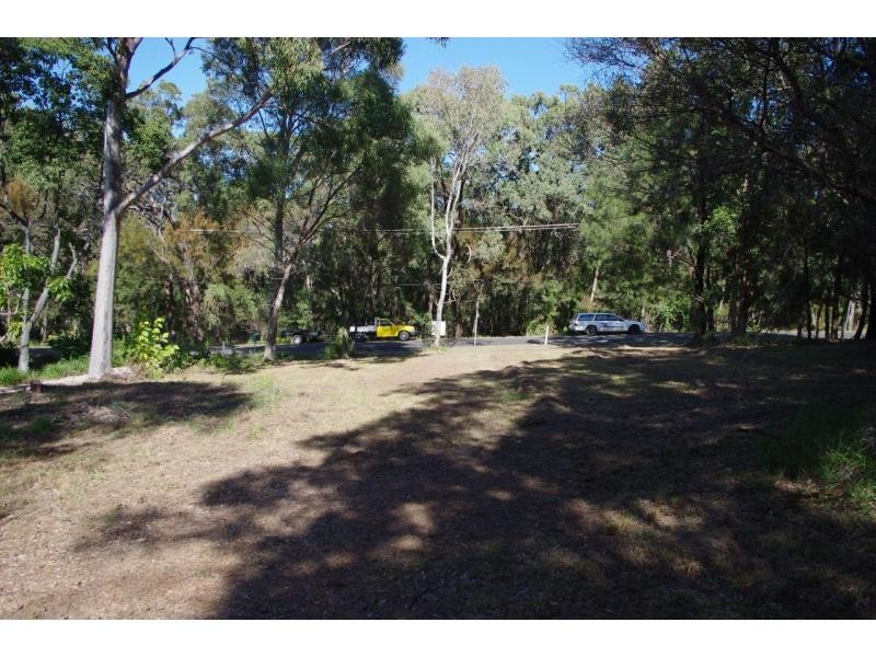 33 Southsea Terrace, Macleay Island QLD 4184