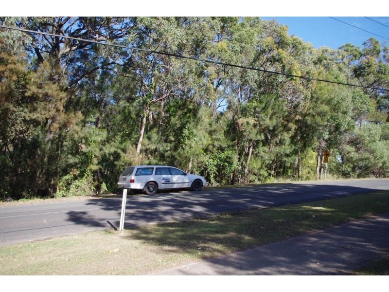 33 Southsea Terrace, Macleay Island QLD 4184