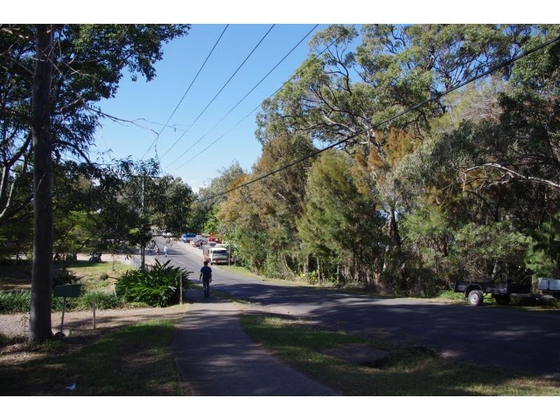33 Southsea Terrace, Macleay Island QLD 4184