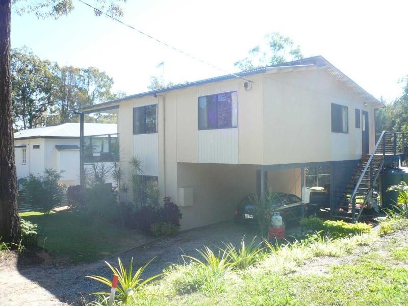 11 Jane Street, Macleay Island QLD 4184