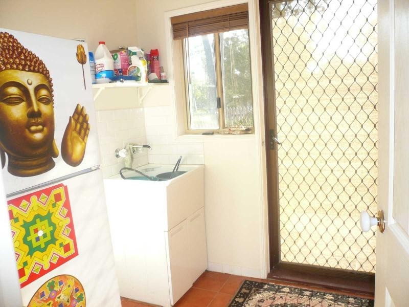 35 Kardinia Street, Macleay Island QLD 4184