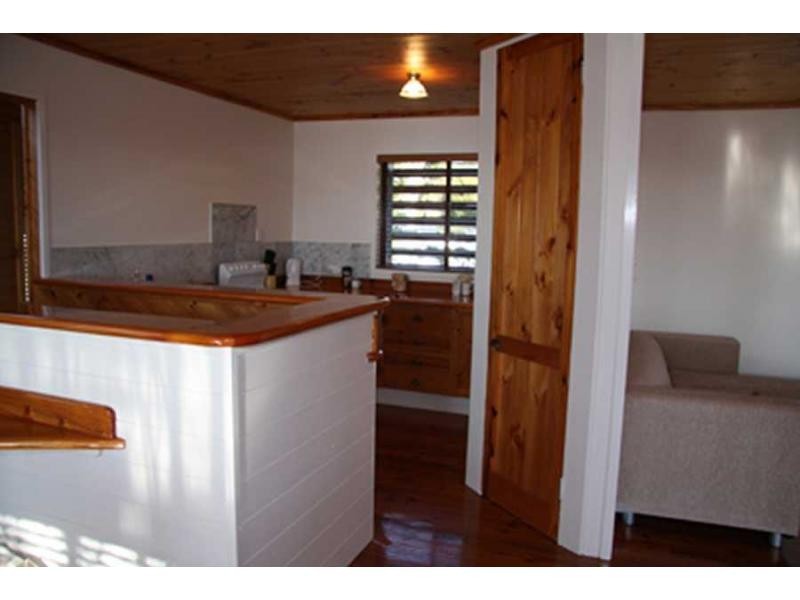 35 Jan Street, Macleay Island QLD 4184