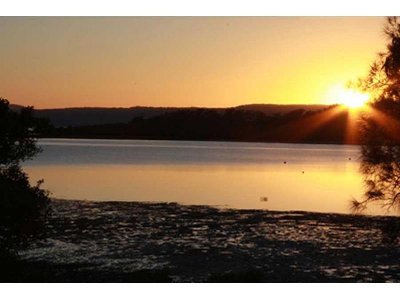 35 Jan Street, Macleay Island QLD 4184