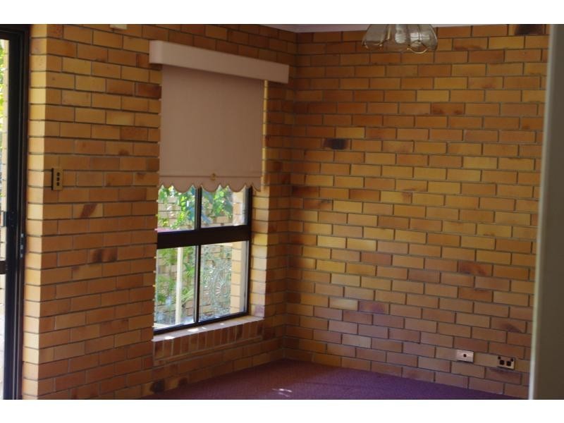 40 Treasure Island Avenue, Karragarra Island QLD 4184