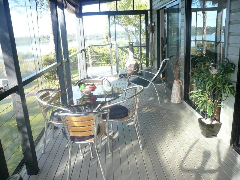 8 Cowes Street, Macleay Island QLD 4184