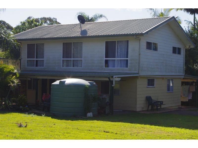 12 Citron Street, Macleay Island QLD 4184