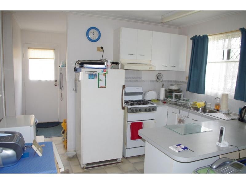 5 William Street, Macleay Island QLD 4184