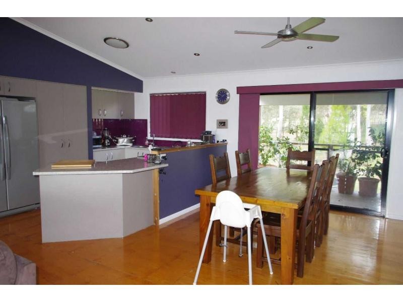 64 Coondooroopa Drive, Macleay Island QLD 4184