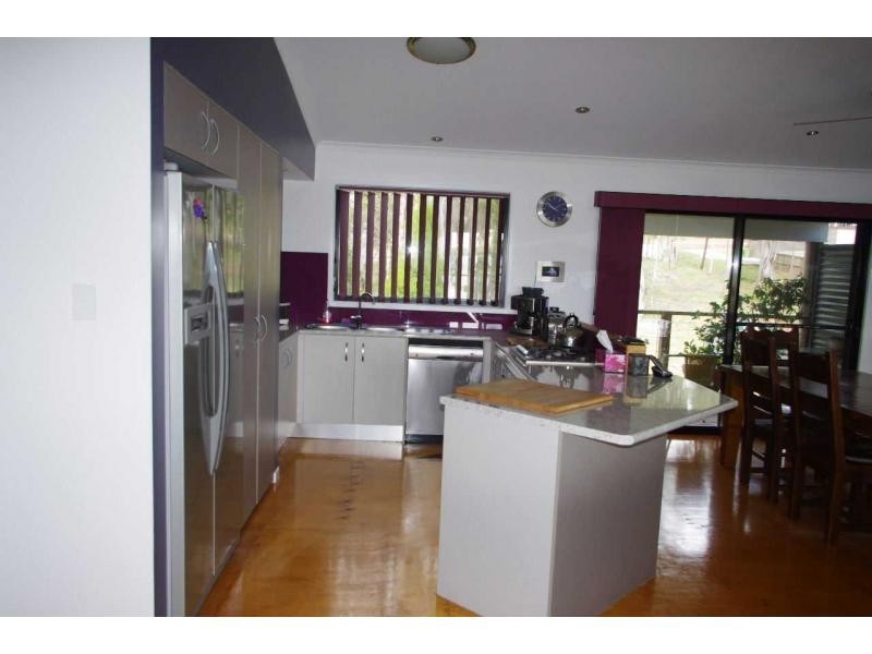 64 Coondooroopa Drive, Macleay Island QLD 4184