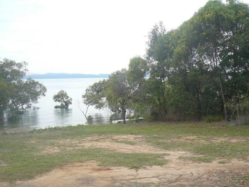 17 Koonwarra Parade, Macleay Island QLD 4184