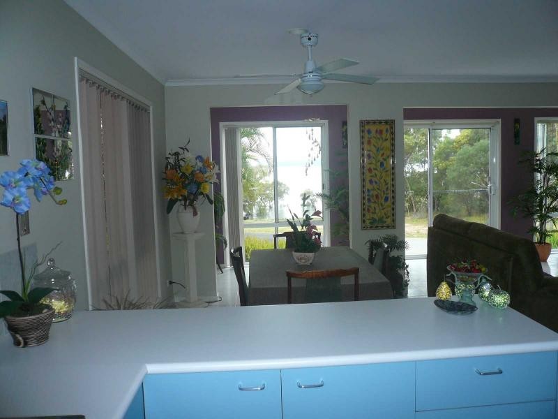 17 Koonwarra Parade, Macleay Island QLD 4184