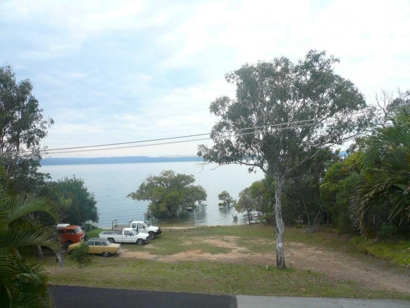 17 Koonwarra Parade, Macleay Island QLD 4184