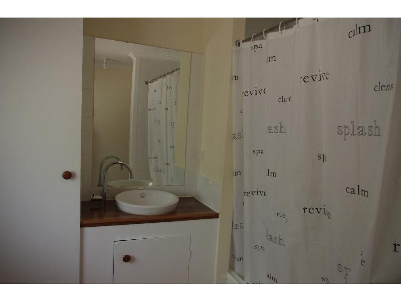 4 Barramundi Street, Macleay Island QLD 4184