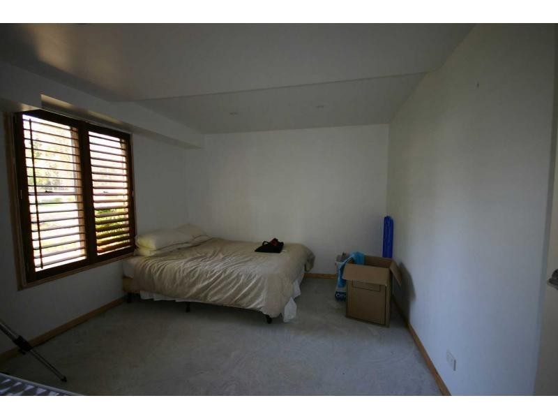 3 Attunga Street, Macleay Island QLD 4184