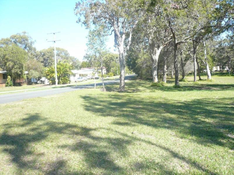 10 Coondooroopa Drive, Macleay Island QLD 4184
