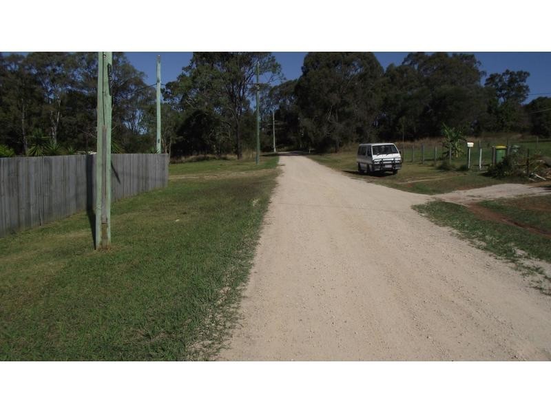 7 Granadilla Street, Macleay Island QLD 4184