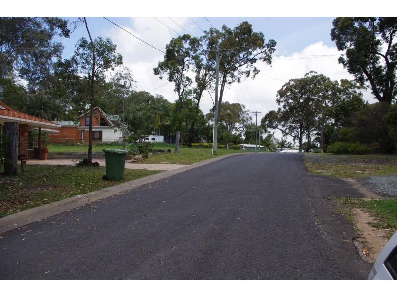 42 Coondooroopa Drive, Macleay Island QLD 4184