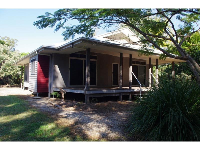 10 Junee Street, Karragarra Island QLD 4184