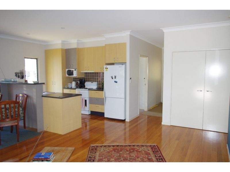 10 Junee Street, Karragarra Island QLD 4184