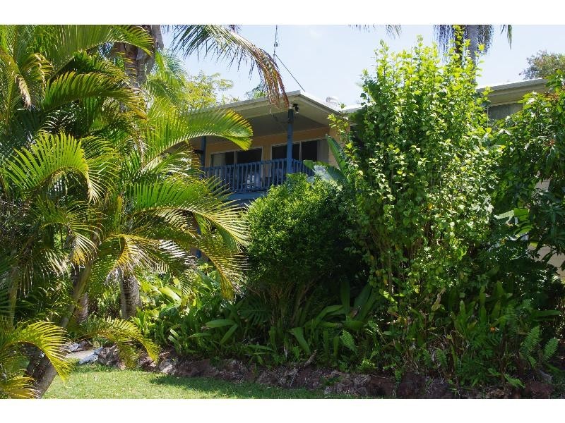 37 Kooberry Street, Macleay Island QLD 4184