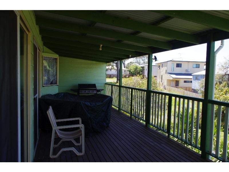 36 Mawarra Street, Macleay Island QLD 4184