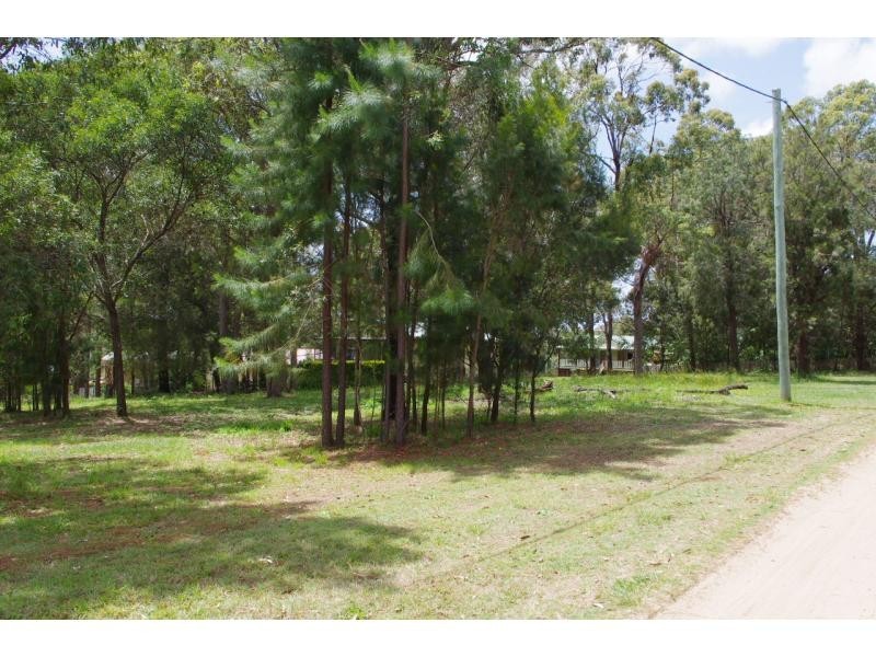 9 Allambie Street, Macleay Island QLD 4184