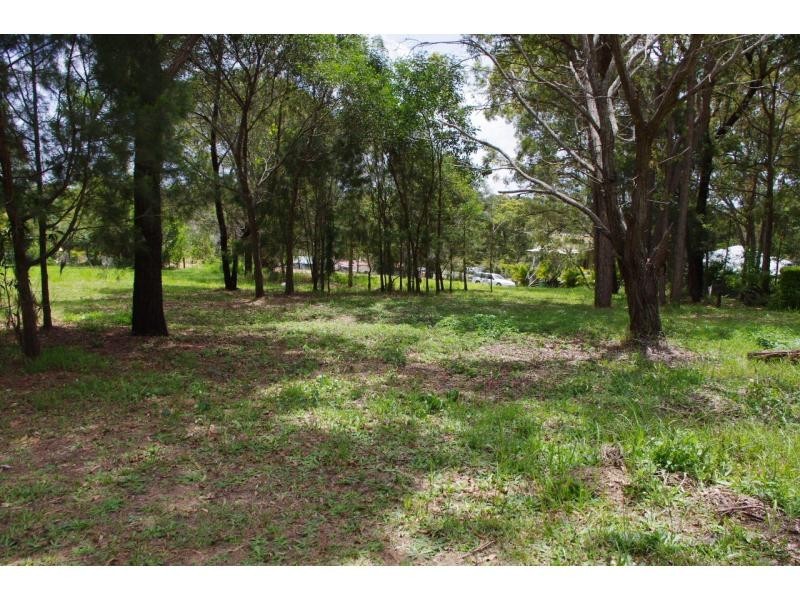 9 Allambie Street, Macleay Island QLD 4184