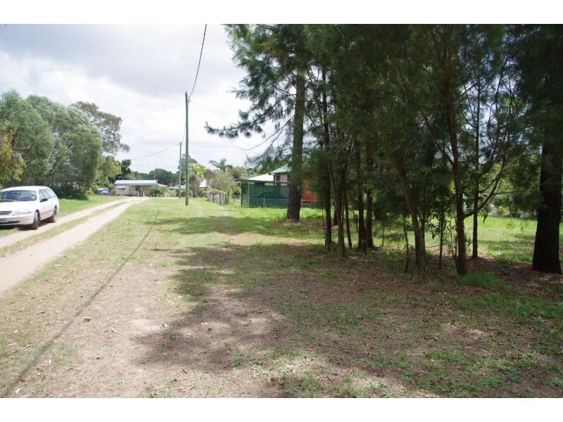 9 Allambie Street, Macleay Island QLD 4184