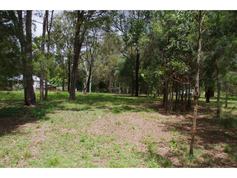 9 Allambie Street, Macleay Island QLD 4184