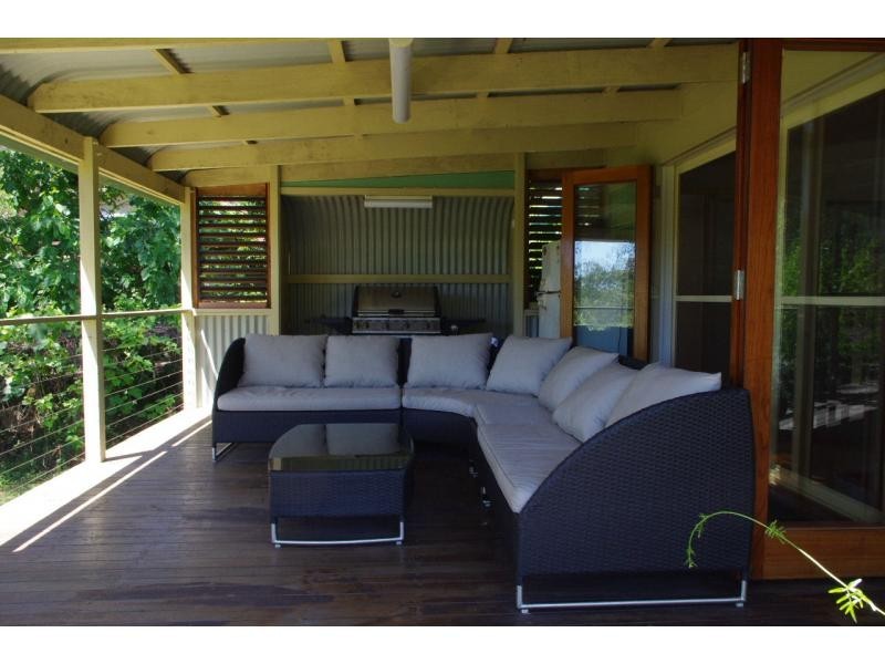 20-26 Nunkeri Street, Macleay Island QLD 4184