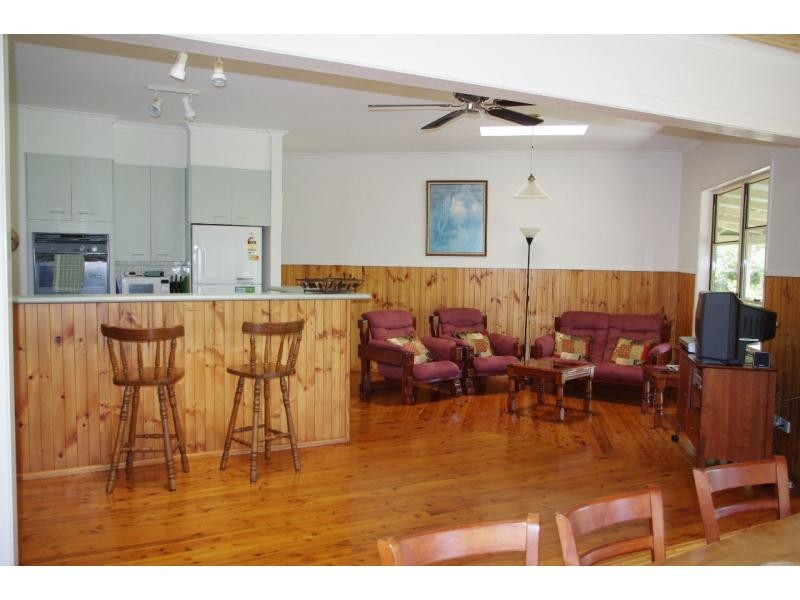 20-26 Nunkeri Street, Macleay Island QLD 4184