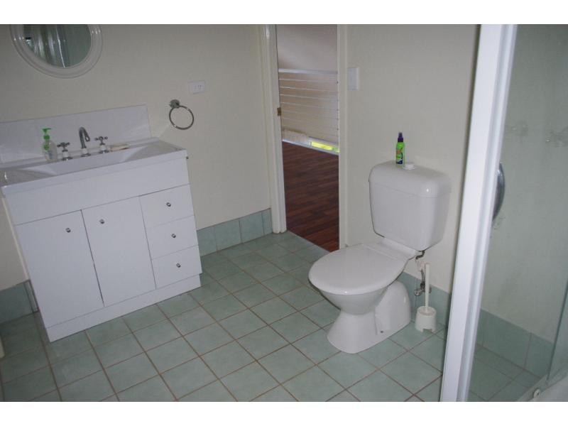 59 Noyes Parade, Karragarra Island QLD 4184