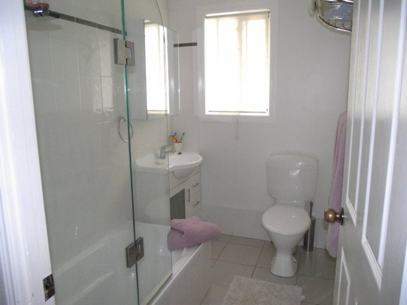 9 Aruma Street, Macleay Island QLD 4184