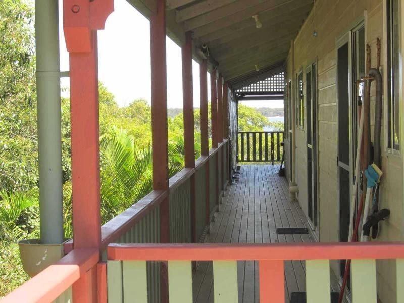 54 Attunga Street North, Macleay Island QLD 4184