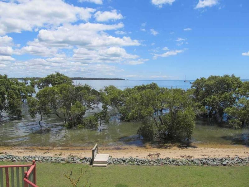 54 Attunga Street North, Macleay Island QLD 4184