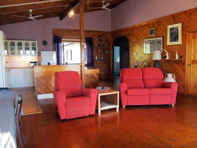 54 Attunga Street North, Macleay Island QLD 4184