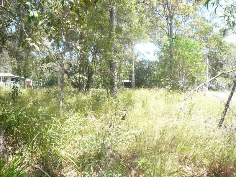 54 Cooee Crescent, Macleay Island QLD 4184