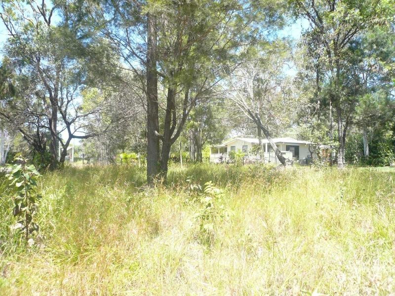 54 Cooee Crescent, Macleay Island QLD 4184