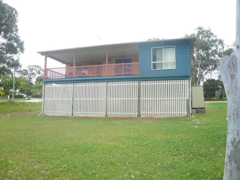 4 Alkira Street, Macleay Island QLD 4184