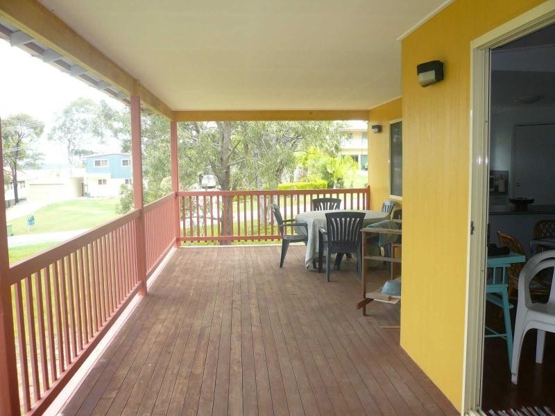 4 Alkira Street, Macleay Island QLD 4184