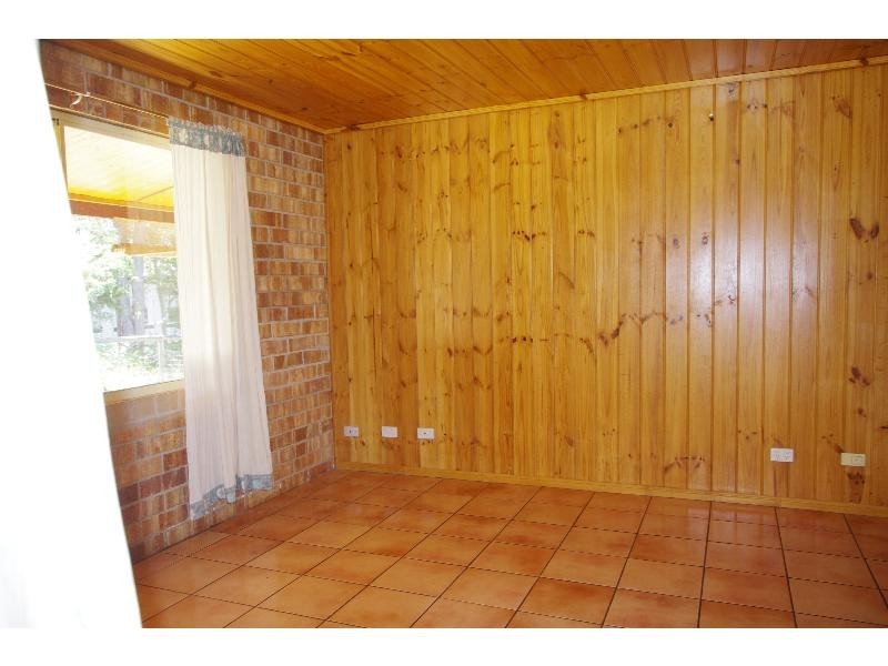 11 Vine Street, Macleay Island QLD 4184