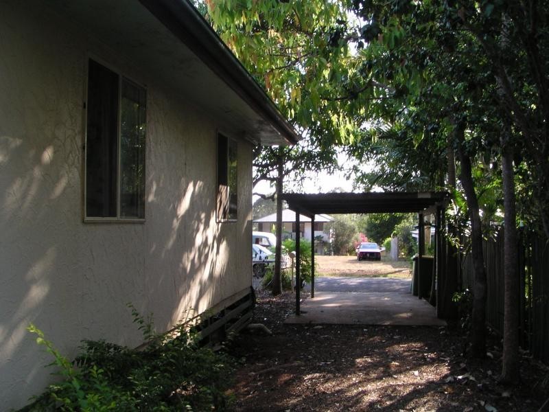 12 Leonie Crescent, Lamb Island QLD 4184