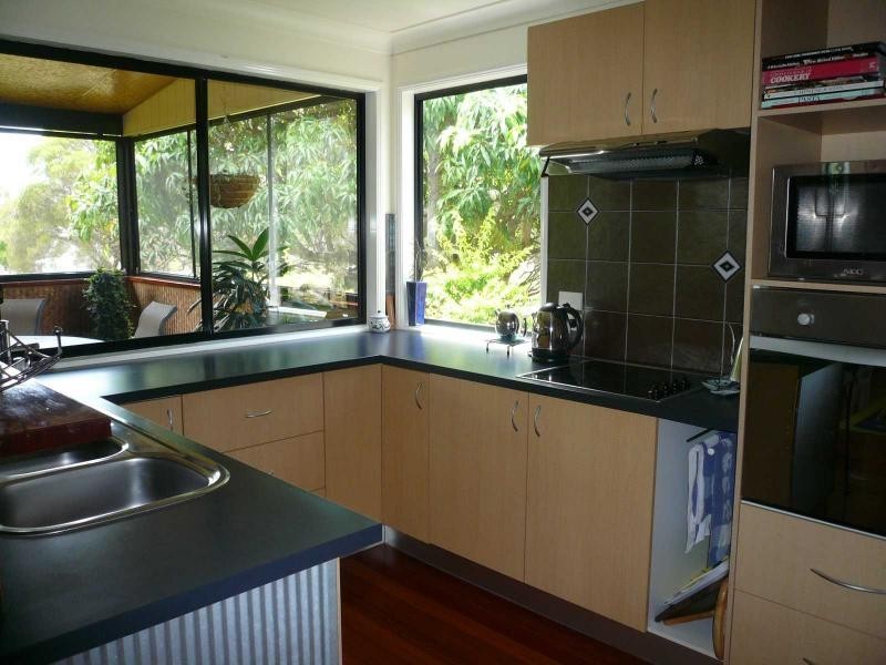 4 Quail Place, Macleay Island QLD 4184