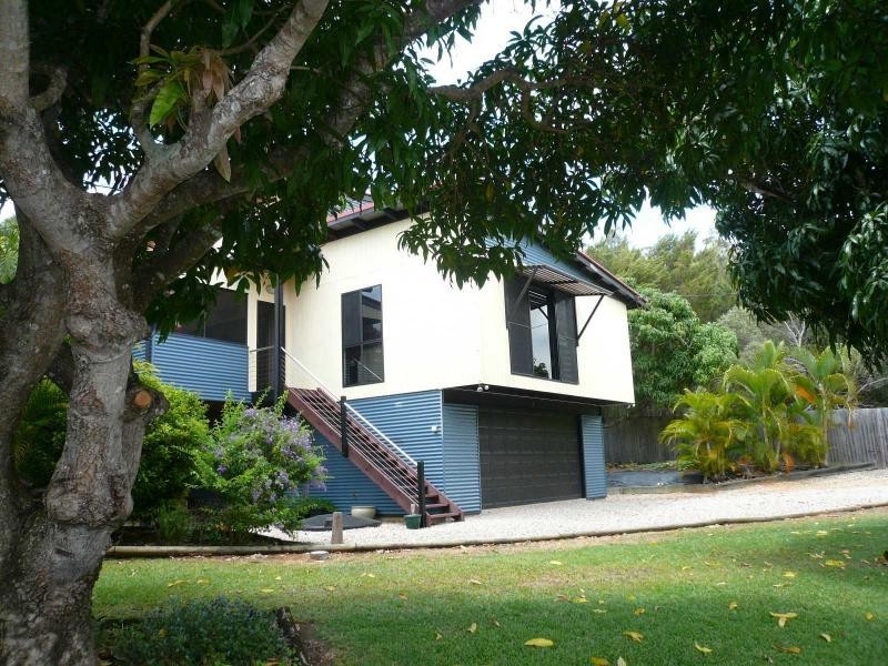 4 Quail Place, Macleay Island QLD 4184