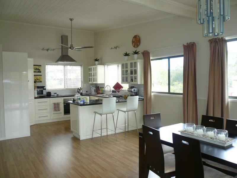 47 Scarborough Terrace, Macleay Island QLD 4184