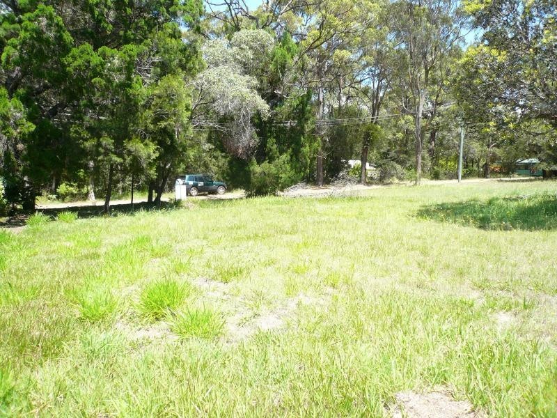 5 Derwent Street, Macleay Island QLD 4184
